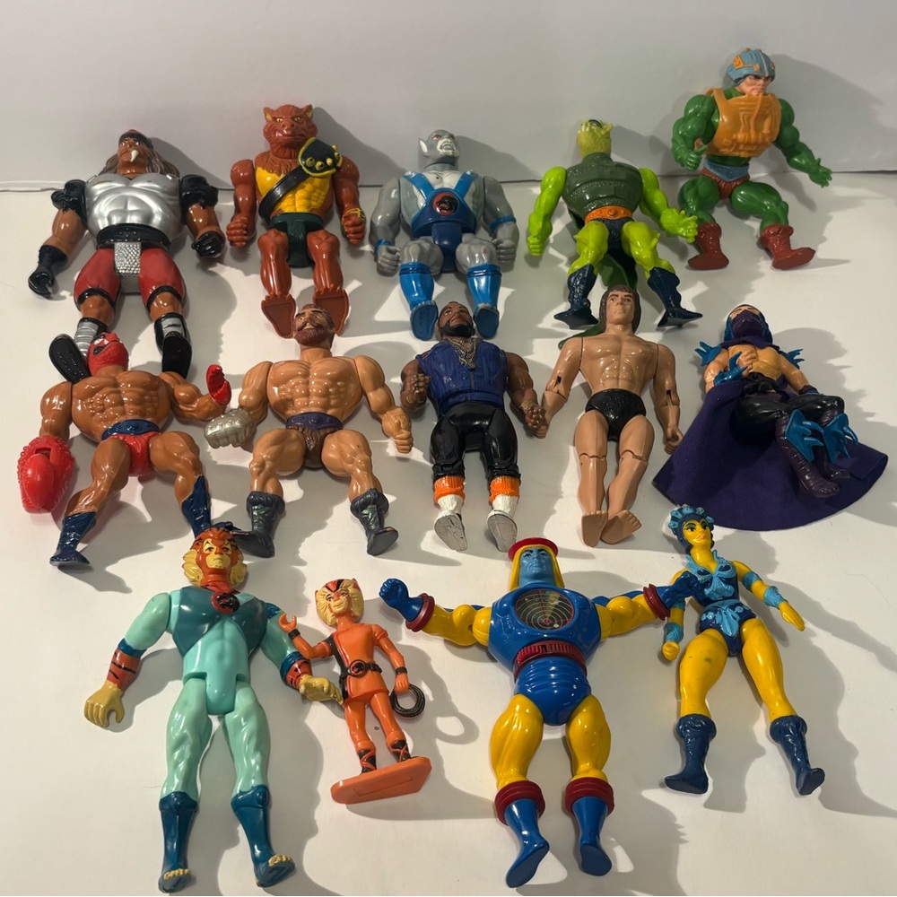 Mixed Vintage Action Figure Toy Lot - Multicolor